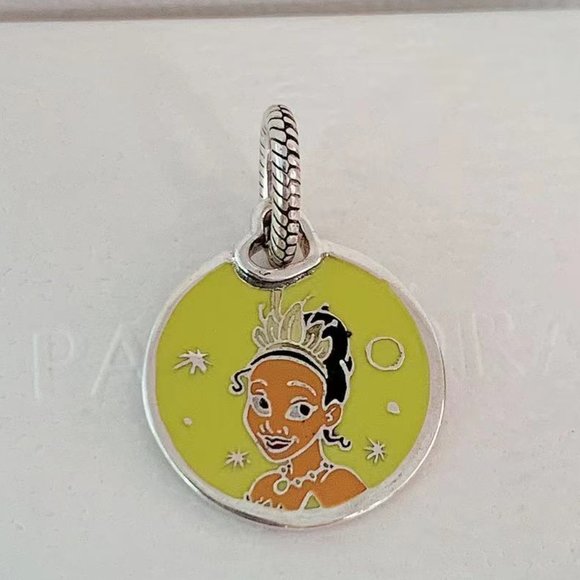 Pandora Princess Half Marathon Charm Run Disney Tiana 10k  Pendant Dangle Charm - Picture 1 of 4